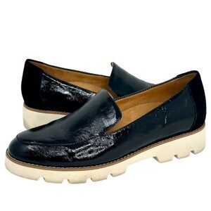 Vionic Kensley Loafers size 9.5